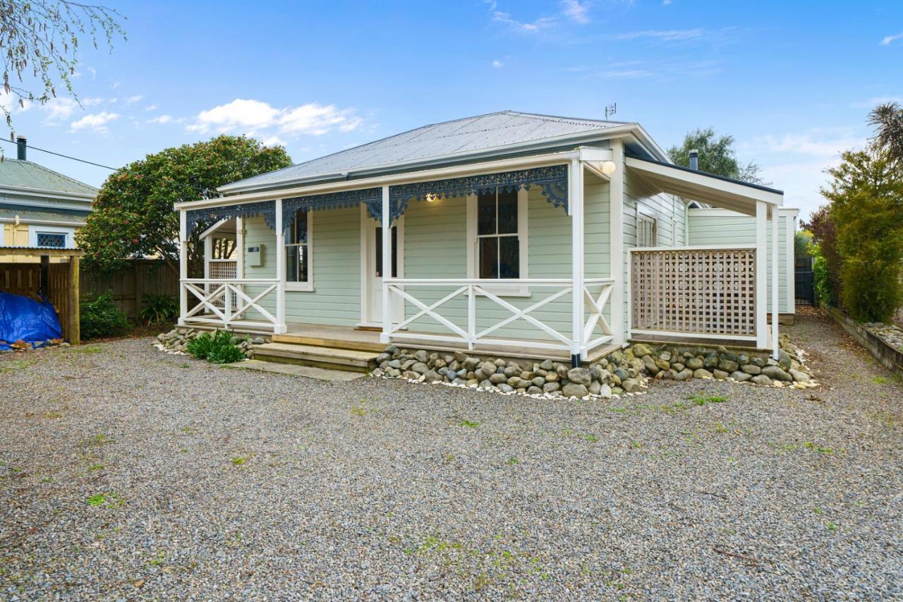 Pendreigh Cottage - Martinborough Holiday Home Exteriör bild
